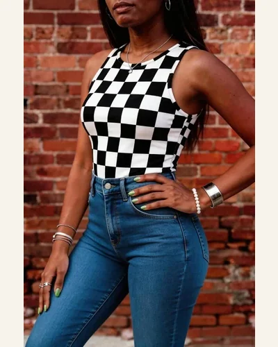 Checkerboard Printed Slim Fit Summer Tank Tops, view 3