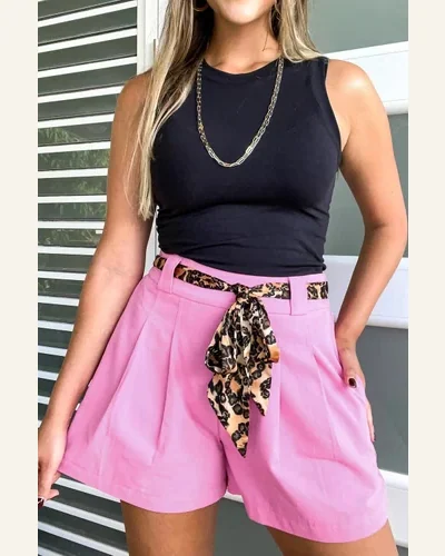 Casual Bright Pink Leopard Contrast Sash Belt Shorts, view 3