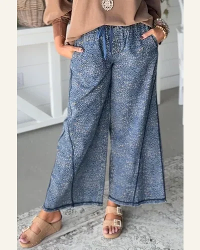 Casual Blue Leopard Print High Waisted Jeans Exposed, view 3