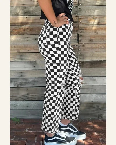 Checkerboard Distressed Cropped Jeans 10, view 3